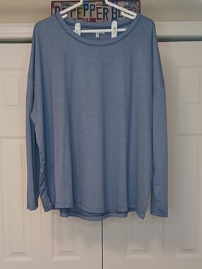 2/$20 - Maurices Blue Long Sleeve Top Size 2X